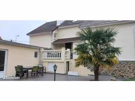 maison 6 pièces 130m2