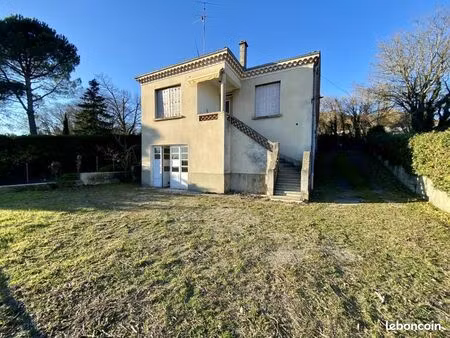 villa 5 pièces 115 m²