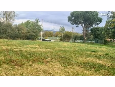 terrain 626 m² montgiscard