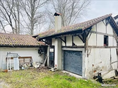 immeuble 166 m² castets