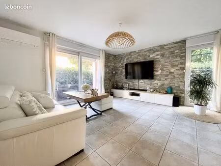 superbe 3 pièces au calme avec terrasse  jardin et parking