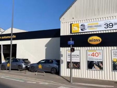 garage de réparation automobile sous enseigne midas