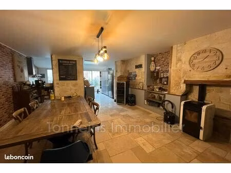 maison 4 pièces 194 m²