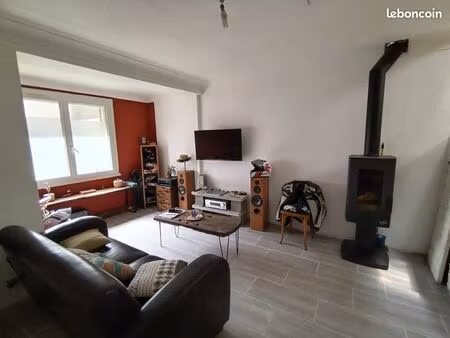 maison de village 60m2