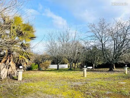 terrain 1961 m² montfort-en-chalosse