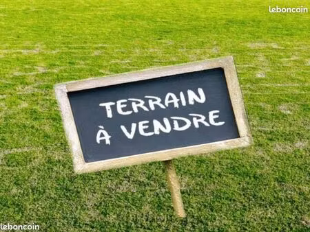 terrain à bâtir avec grange