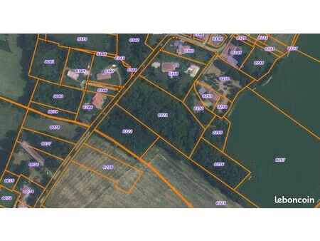 terrain non constructible. deux parcelles à perchède 32460