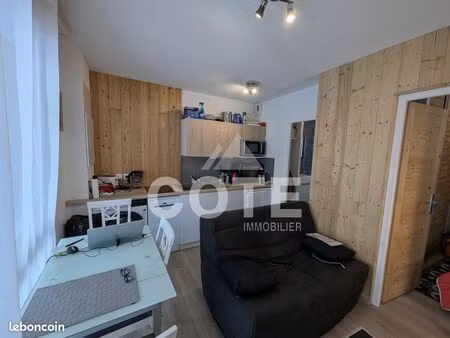studio 1 pièce 23 m²