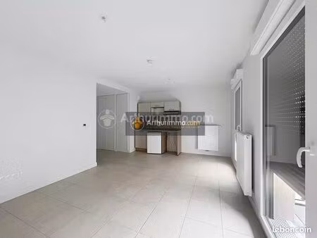 appartement 1 pièce 31 m²