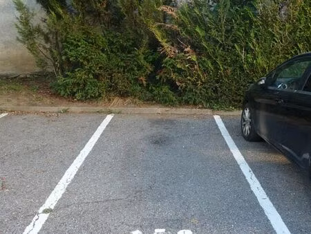 place de parking – a louer ou à vendre – faubourg des 3 maisons – nancy