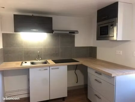 a louer à roulans t2