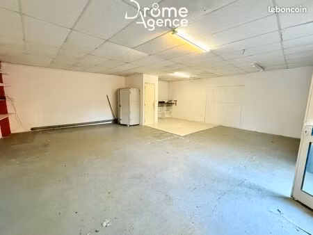 local commercial 60 m²