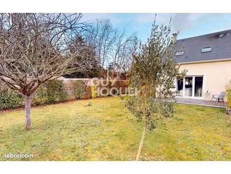 maison 4 pièces 82 m²