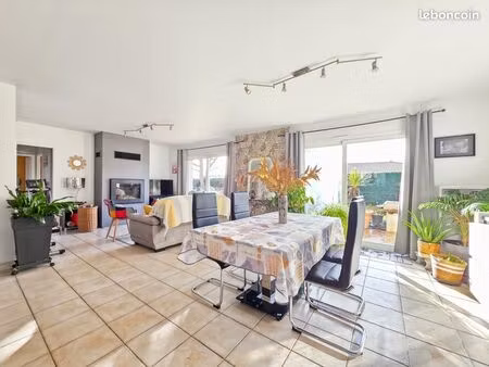 maison 4 pièces 95 m²