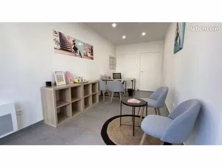 local commercial / boutique à louer villemomble centre