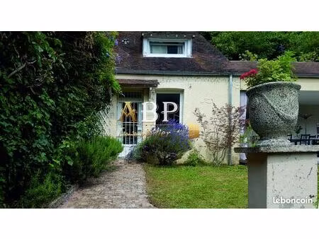 maison 6 pièces 142 m²