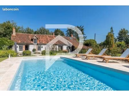 longère 7 pièces 140 m²