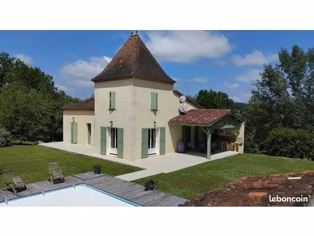 villa 4 pièces 117 m²