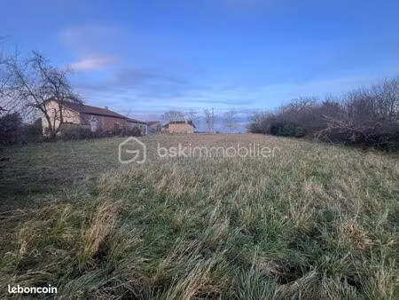 terrain 951 m² charmont