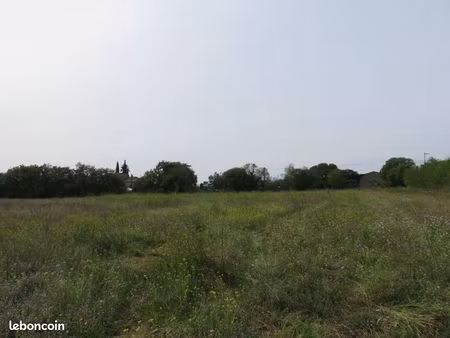 villa 3 pièces 60 m²