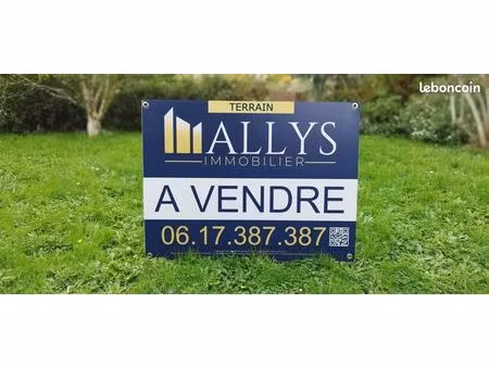 terrain 837 m² gisors