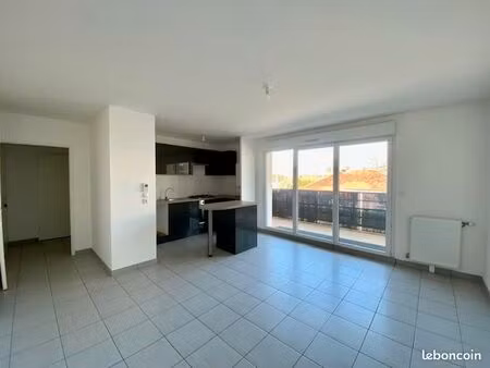 appartement 3 pièces 60 m²