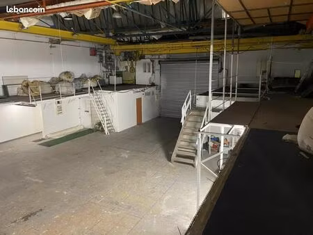 local industriel 570 m²