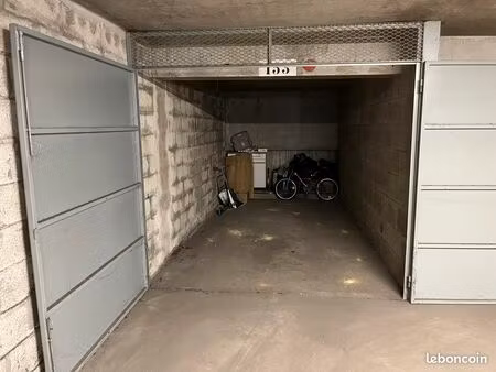 garage