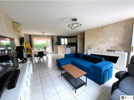 maison 5 pièces 93 m²