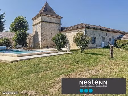 propriété 10 pièces 334 m²