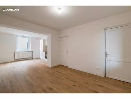 maison 100m2 rénovée avec jardin  garage  terrasse