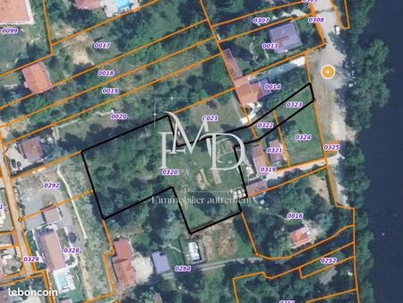 terrain 3170 m² méréville