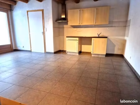 appartement 2 pièces 55 m²