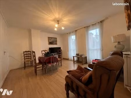 appartement 3 pièces 60 m²