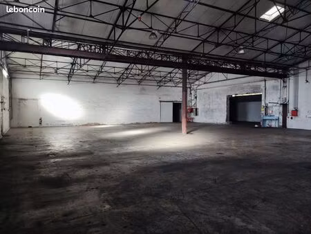 entrepôt 2000m² divisible