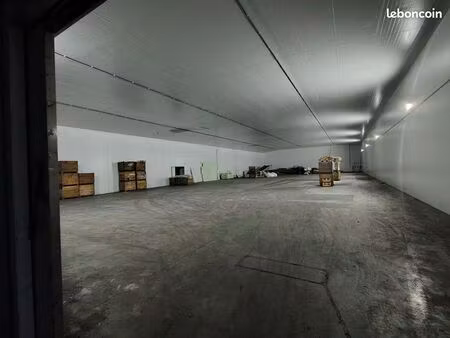 entrepôt sec isotherme 1300m² à louer