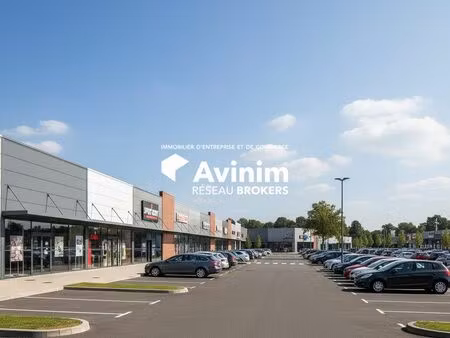 local commercial 492 m² metz