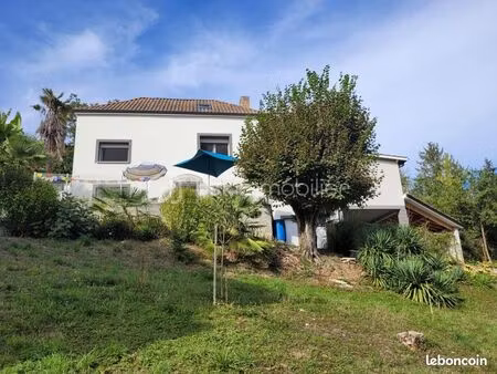 maison 7 pièces 110 m²