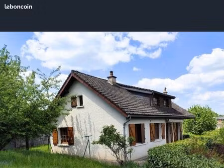 maison individuelle située dans une impasse  proche de toutes commodités