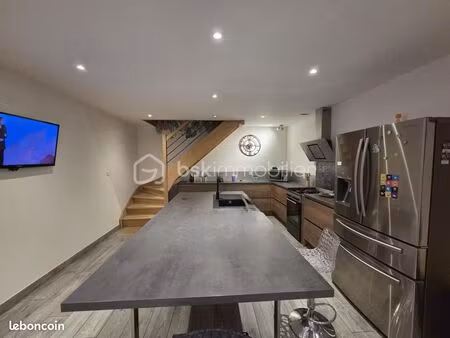maison 4 pièces 146 m²