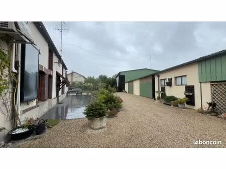 maison 8 pièces 182 m²