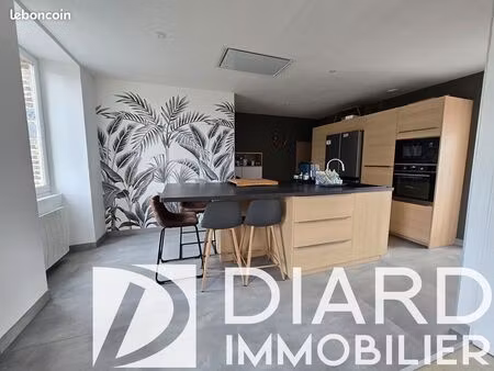 maison 5 pièces 101 m²