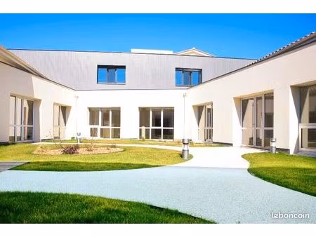 chambre 1 pièce 20 m²