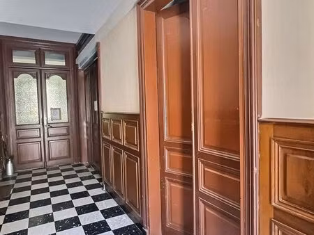 local 17 m² castres