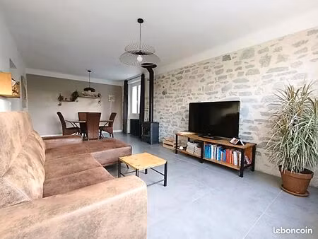 maison avec gîte dans le gard