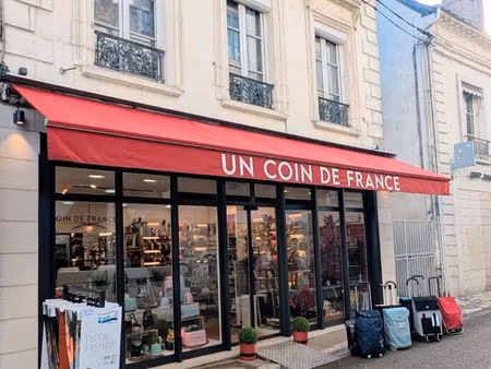 immeuble 6 pièces 142 m²