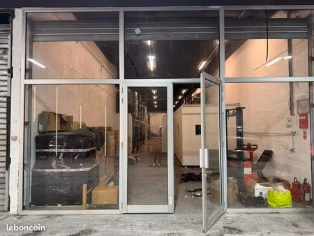 local d’activité + entrepôt quartier  grossiste