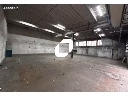 local industriel 1 175 m²