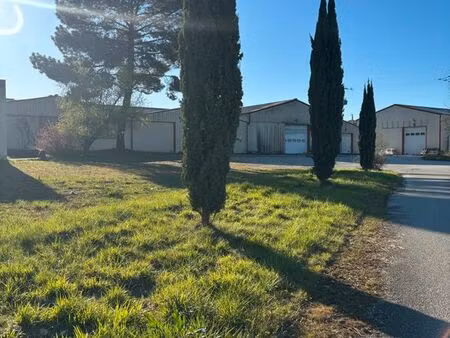 a louer bat industriel 630 m²