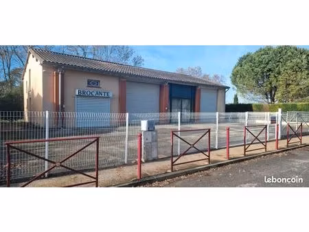 local commercial à louer